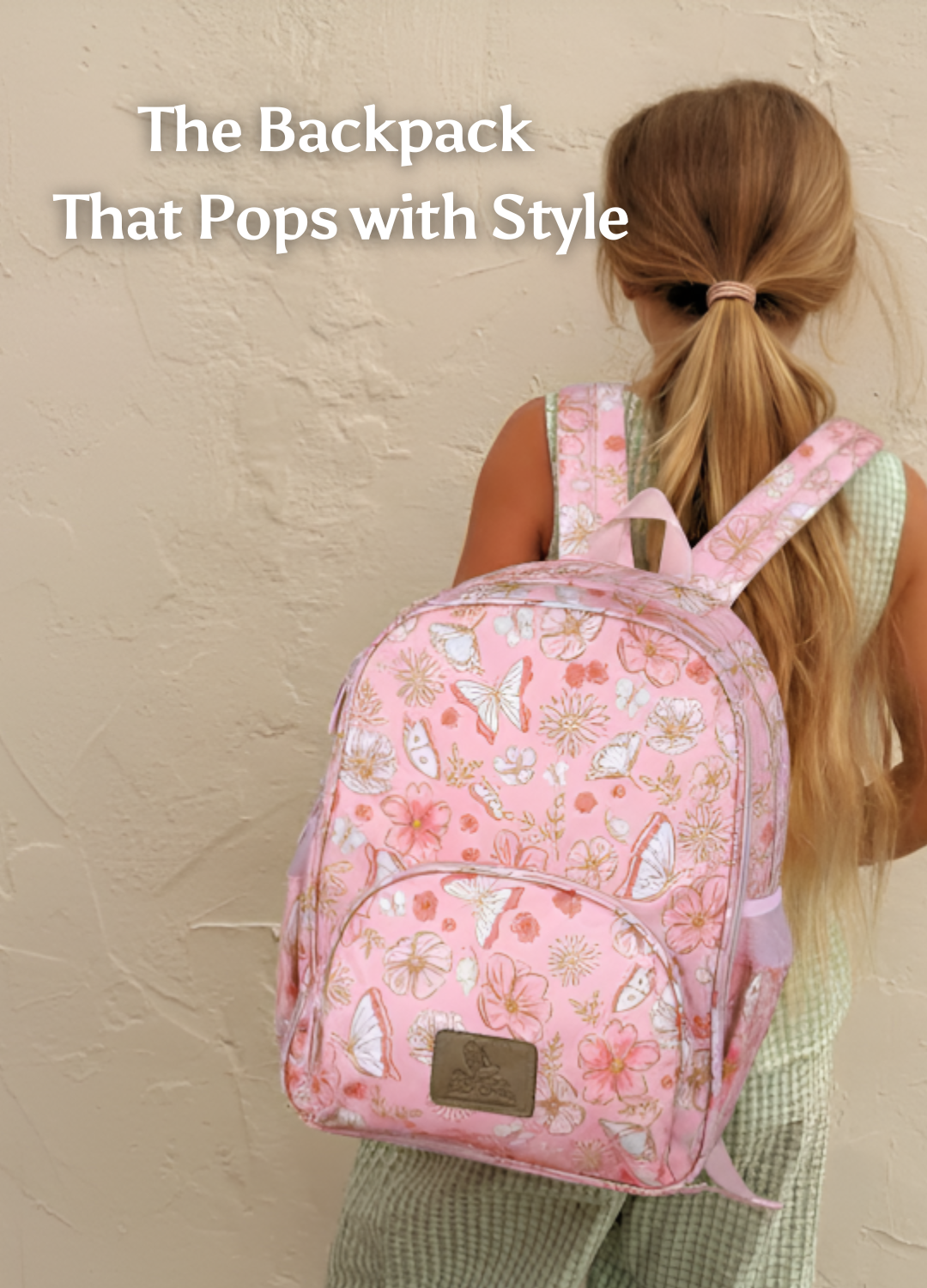 2 children holding backpacks for holiday