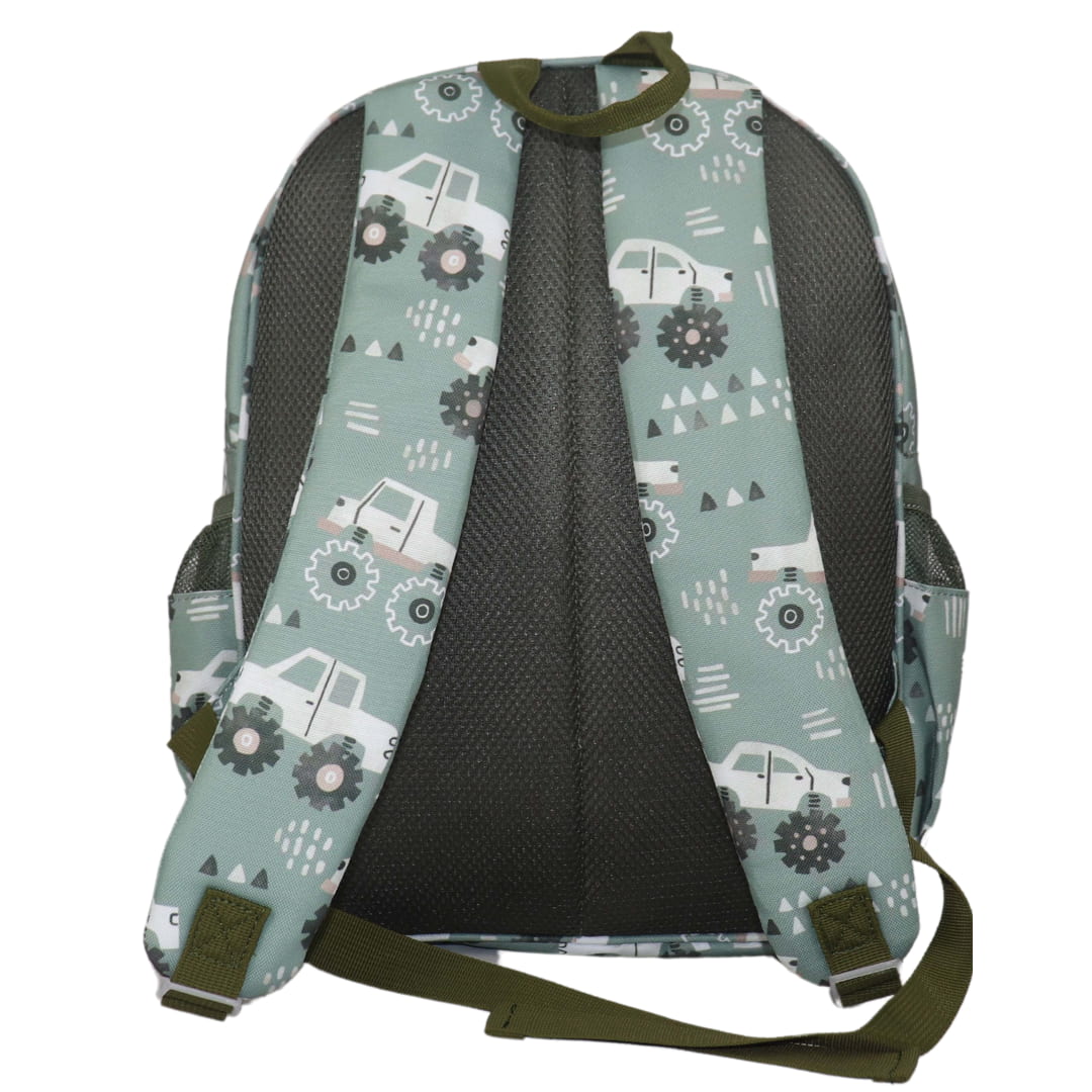 kids-backpack-pockets