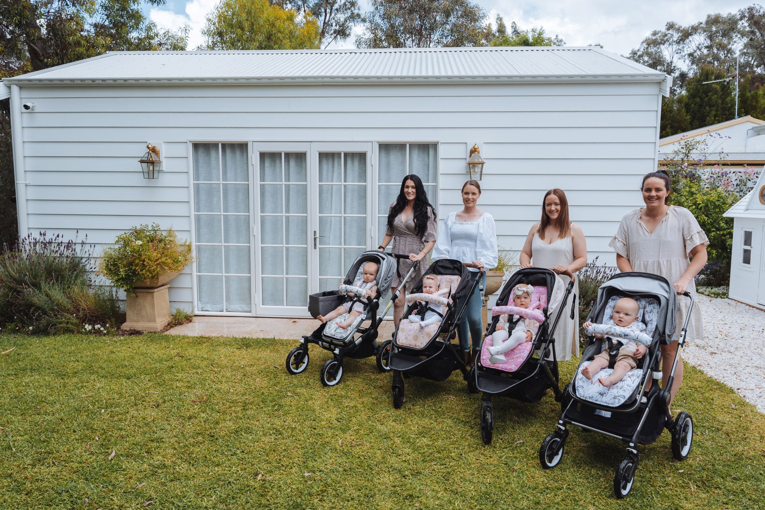 Universal-Pram-Liner-wonderland-4-children-mums-and-babies